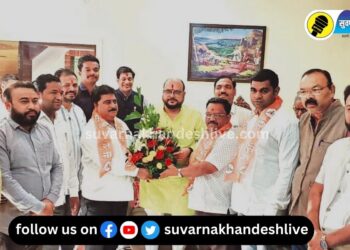 जळगावात ठाकरे गटाला आणखी धक्का, ‘या’ 3 नगरसेवकांचा शिंदे गटात प्रवेश