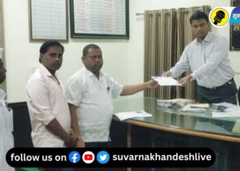 पाचोऱ्यात रेशनकार्डवरून शासकीय अधिकाऱ्याची अरेरावी, एकलव्य संघटनेची तक्रार