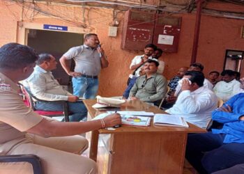 बाबासाहेब आंबेडकर जयंती : पाचोरा पोलीस स्टेशन येथे आढावा बैठक संपन्न