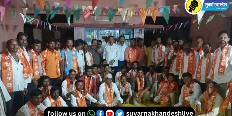 पाचोऱ्यात आमदार किशोर पाटील यांचा भाजपला धक्का?, युवा मोर्चाच्या पदाधिकाऱ्यांसह अनेकांचा शिंदे गटात प्रवेश