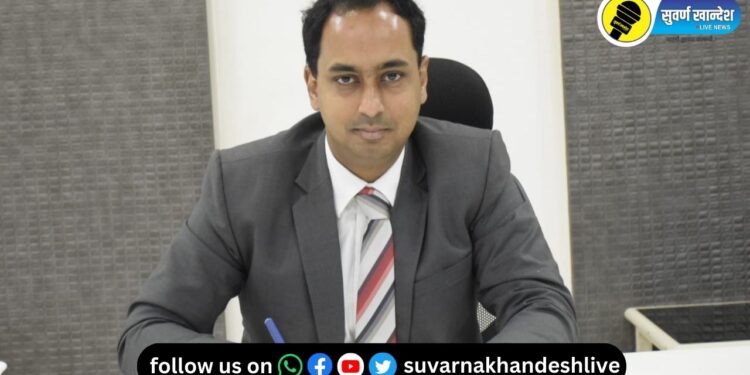 जिल्हाधिकारी आयुष प्रसाद