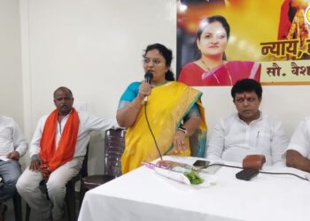 उद्धव ठाकरे यांची जळगावात सभा; पाचोऱ्यात ठाकरे गटाच्या पदाधिकाऱ्यांची सभेच्या पूर्वतयारीसाठी बैठक