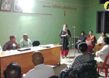 चाळीसगाव : खडकी बु. येथे जादूटोणाविरोधी कायद्याच्या राज्यव्यापी जनसंवाद यात्रेद्वारे जनजागृती