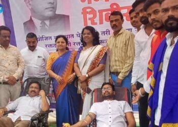 महापरिनिर्वाण दिनानिमित्त भारतरत्न डॉ. बाबासाहेब आंबेडकरांना वैशाली सुर्यवंशींनी केले अभिवादन