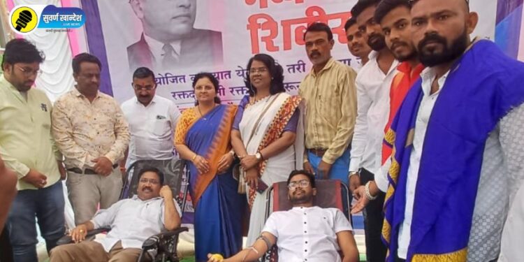 महापरिनिर्वाण दिनानिमित्त भारतरत्न डॉ. बाबासाहेब आंबेडकरांना वैशाली सुर्यवंशींनी केले अभिवादन