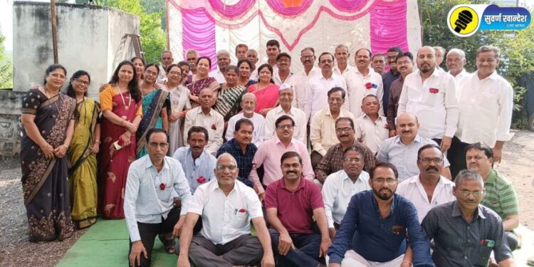 लोहारा येथे माजी विद्यार्थ्यांचा स्नेहमेळावा उत्साहात संपन्न, तब्बल 36 वर्षांनंतर दिला जुन्या आठवणींना उजाळा