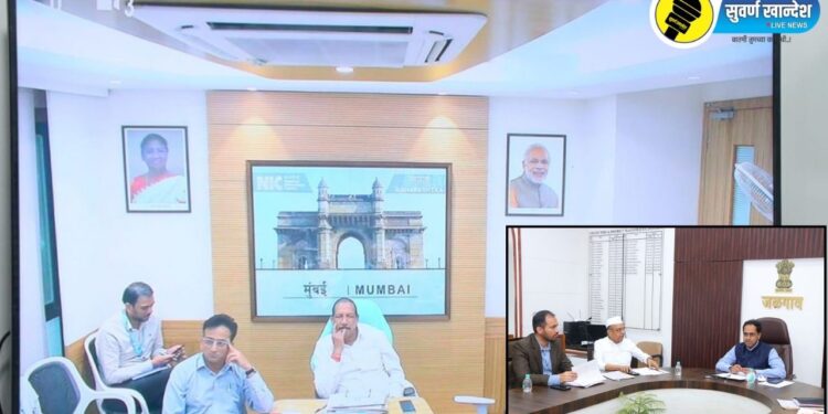 जळगाव ज‍िल्ह्यातील आद‍िवासी पाड्या – वस्त्यांना जोडण्यासाठी न‍िधी उपलब्ध करून देणार