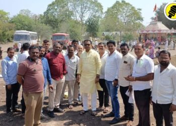 पारोळा बसस्थानकाच्या काँक्रीटीकरणाचे 50 टक्क्याहून अधिक काम पुर्ण, अमोल पाटील यांनी दिली भेट