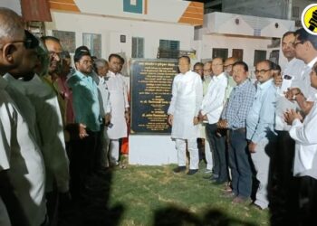 पारोळा शहरातील विविध विकासकामांचा आमदार चिमणराव पाटील यांच्या हस्ते भुमीपुजन व लोकार्पण सोहळा संपन्न