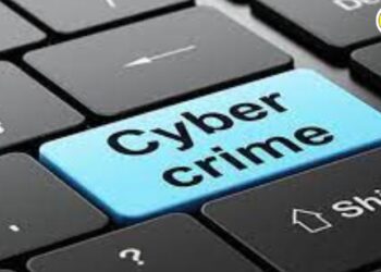 ‘व्हॉट्सअ‍ॅप ग्रुप’मध्ये अ‍ॅड झाली अन् ‘ट्रेडिंग’ मध्ये 1 कोटी 5 लाख रूपयांची झाली ऑनलाइन फसवणूक, जळगावात नेमकं काय घडलं?