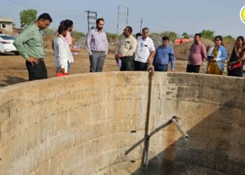 ZP CEO श्री अंकित यांची पारोळा तालुक्यात भेट, पाणीटंचाईबाबत प्रशासनाला दिल्या महत्वाच्या सूचना