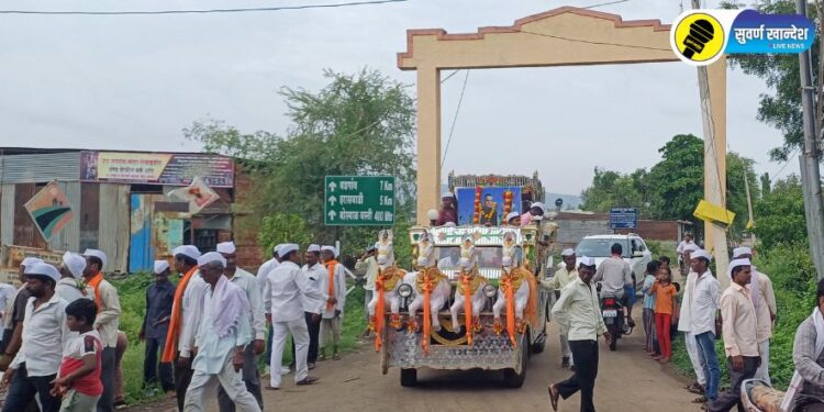 कन्नड तालुक्यातील बोरमडी येथे कृषी दिनानिमित्त वसंतराव नाईक यांना अभिवादन