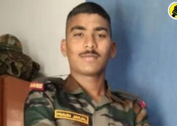 काश्मिरात दहशतवाद्यांशी झालेल्या चकमकीत अकोल्याचा जवान प्रवीण जंजाळ शहीद, चार अतिरेकी ठार