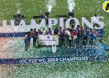 मुंबईत अभूतपुर्व सोहळा संपन्न! विश्वविजेत्यांचे लाखो क्रिकेट चाहत्यांनी केले ऐतिहासिक स्वागत, विजयी मिरवणुकीचे पाहा Photos