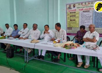 लाडकी बहिण योजना राबविण्यासाठी आमदार चिमणराव पाटील यांच्या उपस्थितीत महत्वाची बैठक संपन्न