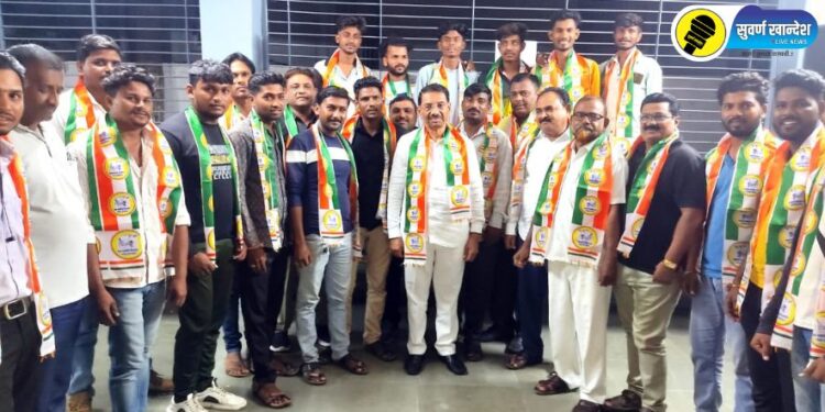 जळगाव ग्रामीणमध्ये राष्ट्रवादी काँग्रेस शरदचंद्र पवार पक्षात वाढली ‘इनकमिंग’, तरूणांनी केला पक्षप्रवेश