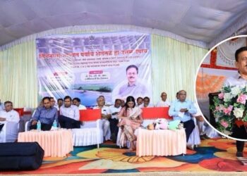 Historic water revolution through farm pond in Jamner taluka We will implement a model project in the state and country said Water Resources Minister Girish Mahajan