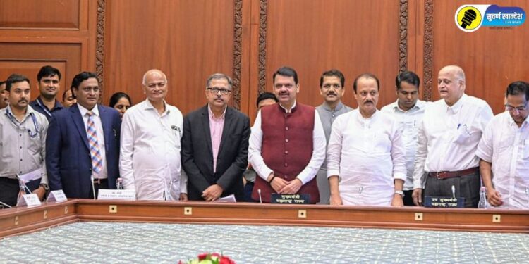 The entire service of the Chief Minister's Relief Fund should be available on 'WhatsApp' order given by Chief Minister Devendra Fadnavis