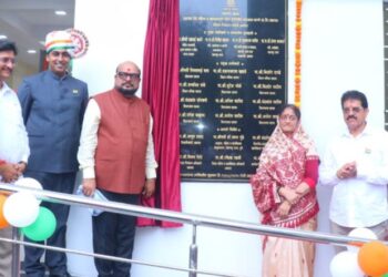 जळगावच्या महिला व बालकल्याण भवनचे पालकमंत्र्यांच्या हस्ते लोकार्पण; सहा कोटीत उभे राहिले नावीन्यपूर्ण भवन